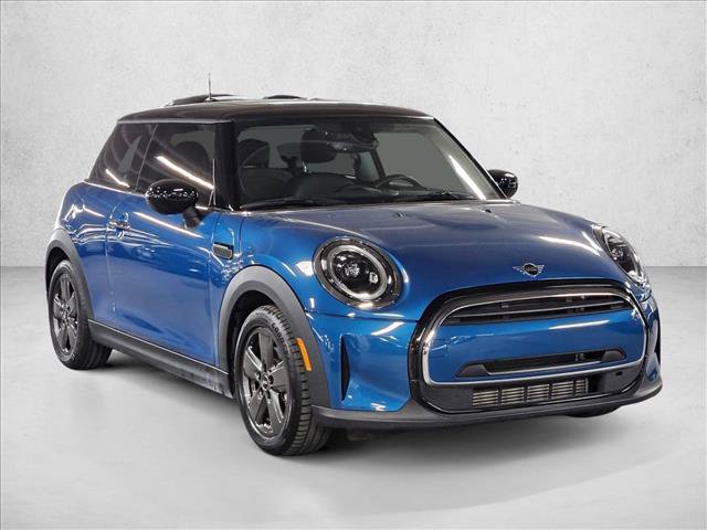 Used 2024 MINI Cooper 2-Door Hardtop FWD image 3
