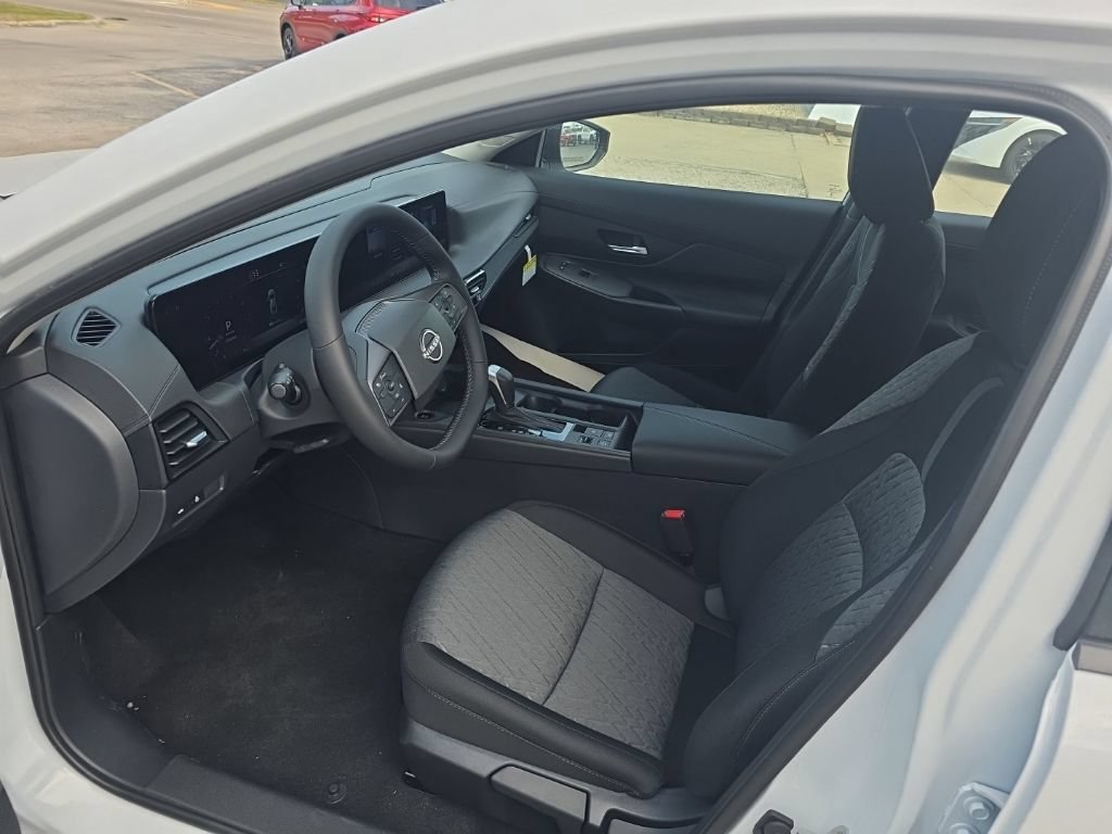 New 2027 Nissan Sentra SV FWD image 14