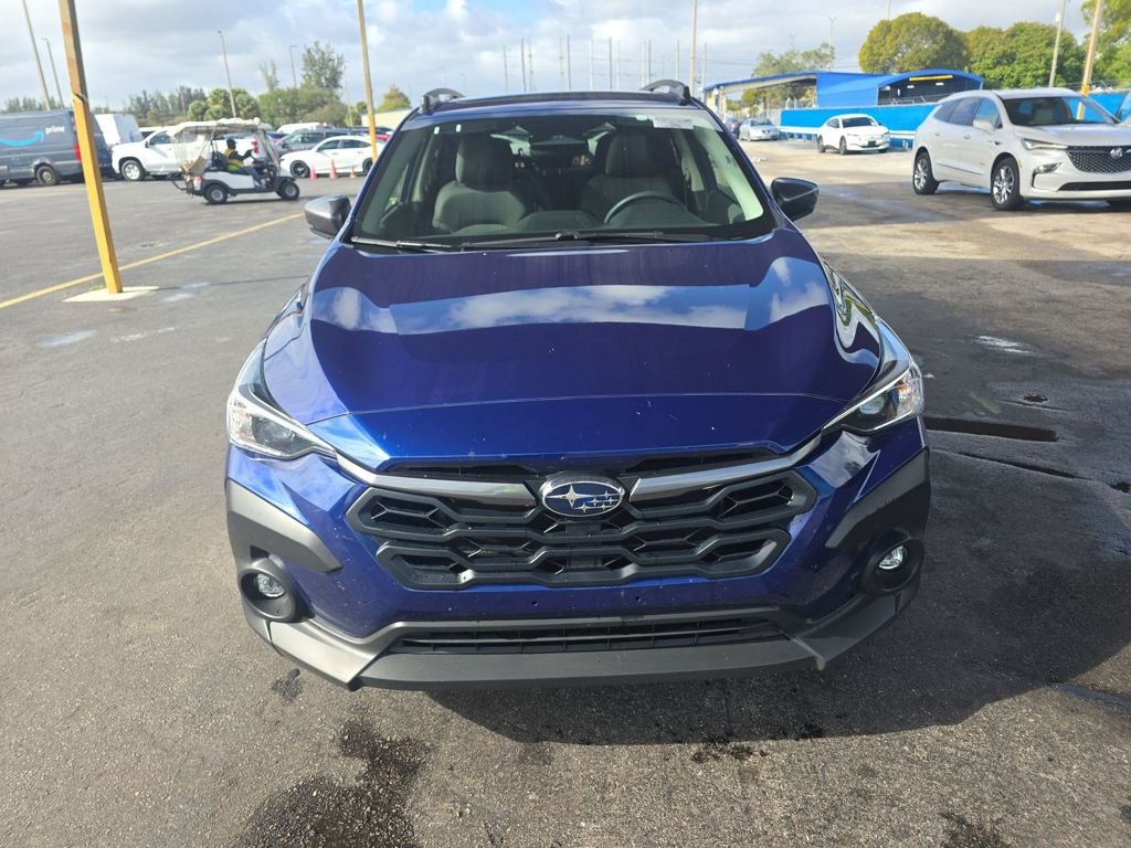 Used 2024 Subaru Crosstrek 2.0i Premium image 2