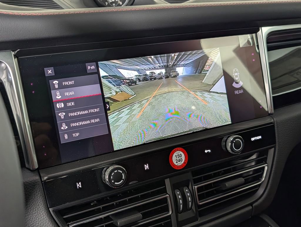 New 2026 Porsche Macan image 31