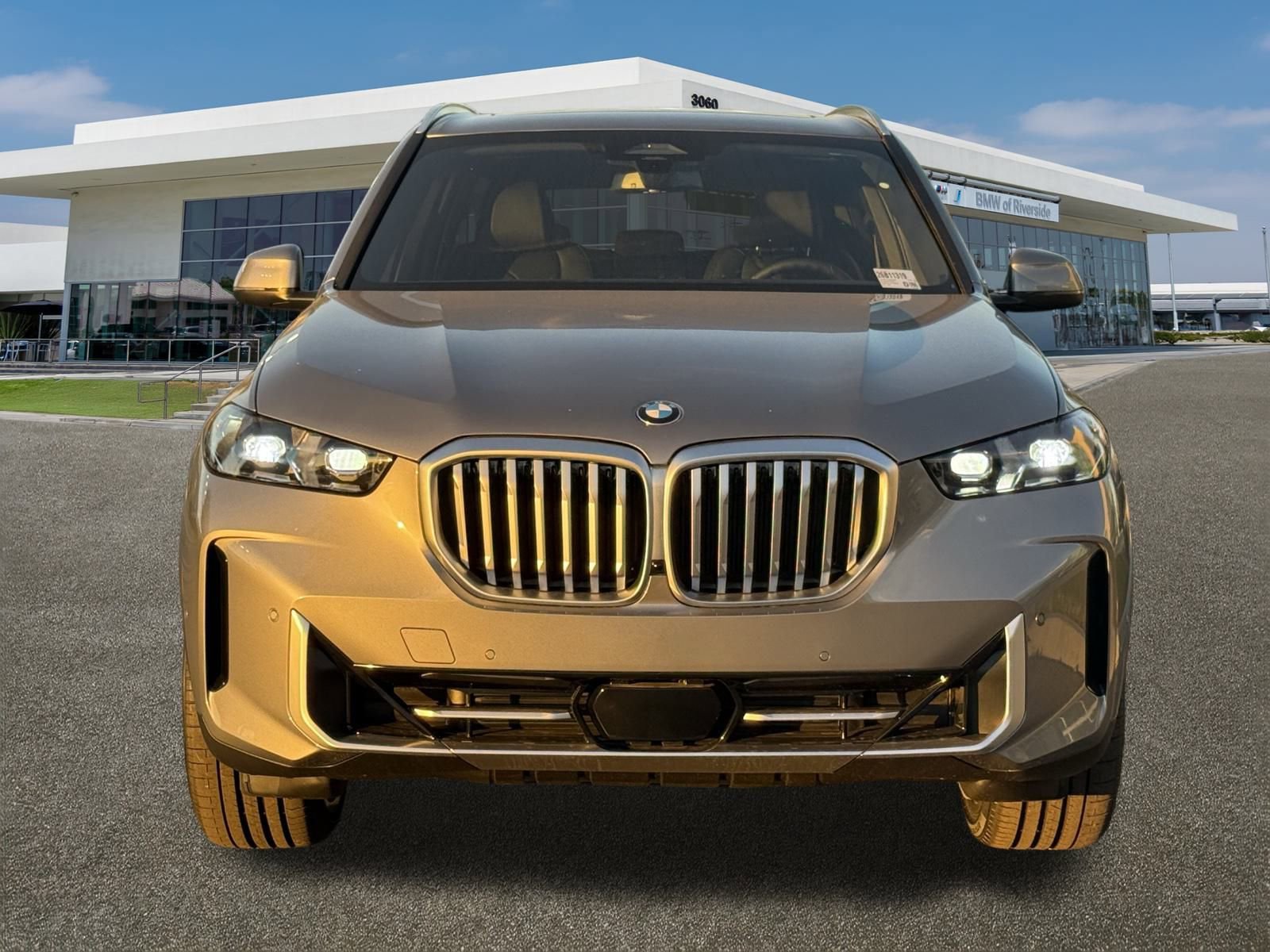New 2026 BMW X5 sDrive40i image 3