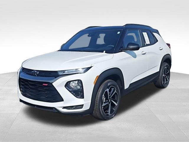 Used 2022 Chevrolet TrailBlazer RS w/ Convenience Package AWD/4WD image 3