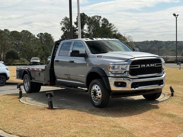 Used 2022 RAM 4500 Tradesman w/ Chrome Appearance Group image 9