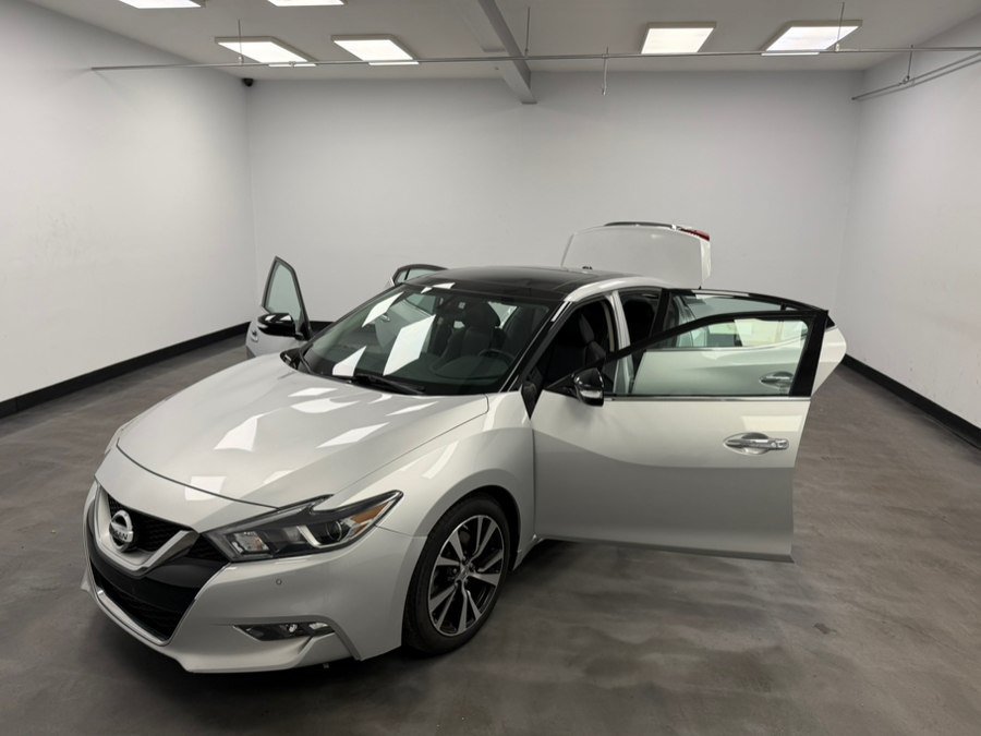 Used 2017 Nissan Maxima 3.5 SL FWD image 26