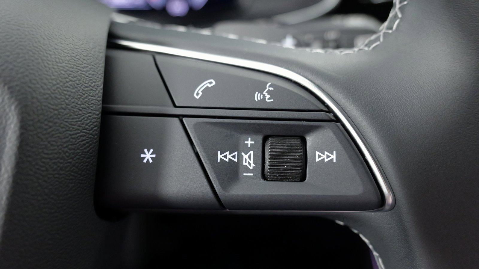 Used 2025 Audi Q7 3.0T Prestige w/ Prestige Package image 56