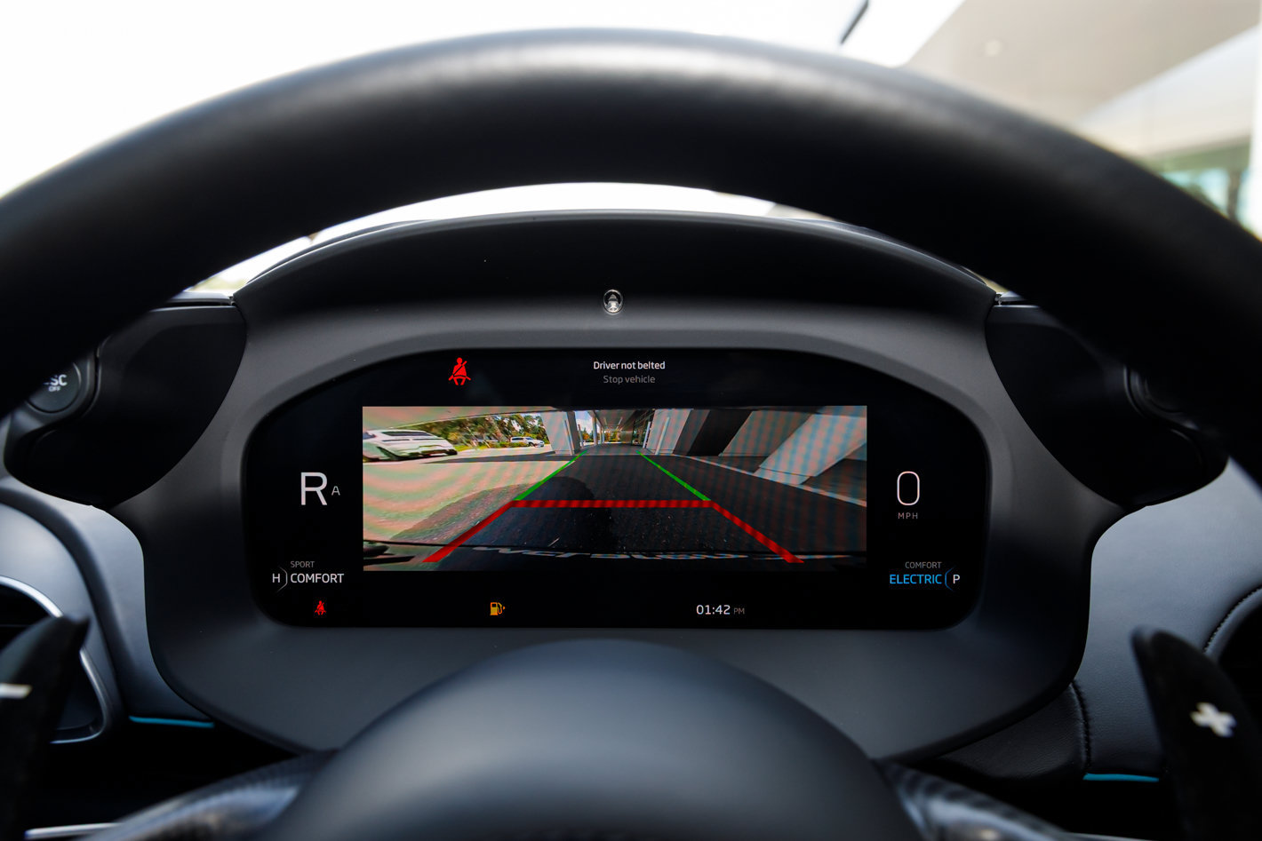 Used 2023 McLaren Artura RWD image 38