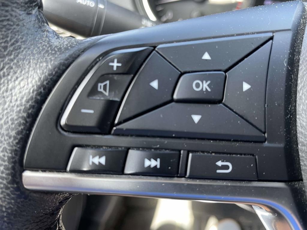 Used 2019 Nissan Rogue S w/ Special Edition Package image 34