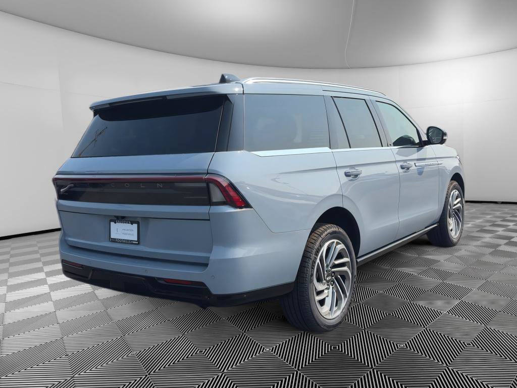 New 2026 Lincoln Navigator Reserve AWD/4WD image 7