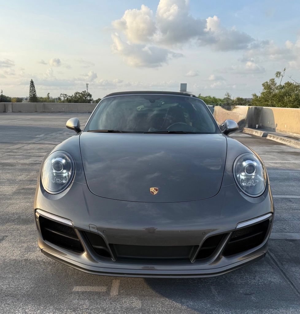 Used 2019 Porsche 911 Targa 4 GTS AWD/4WD image 18