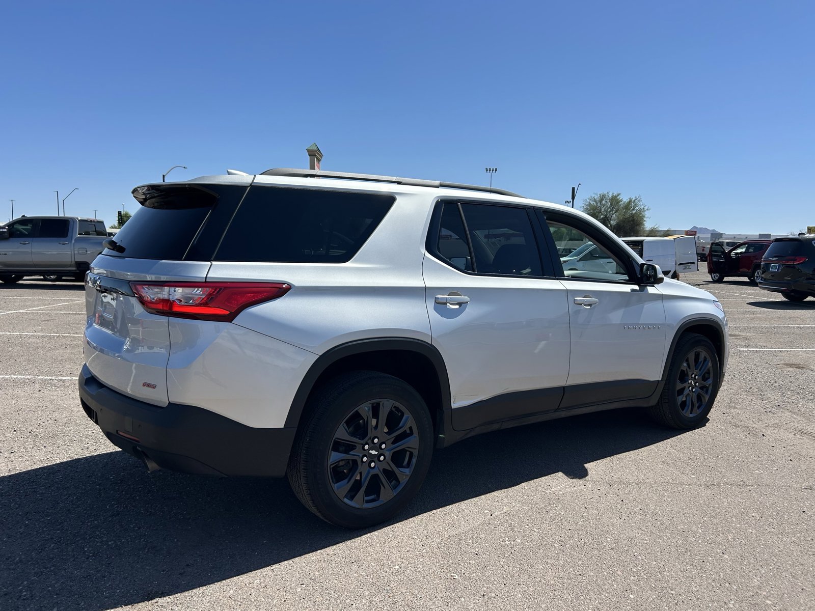 Used 2020 Chevrolet Traverse RS image 4