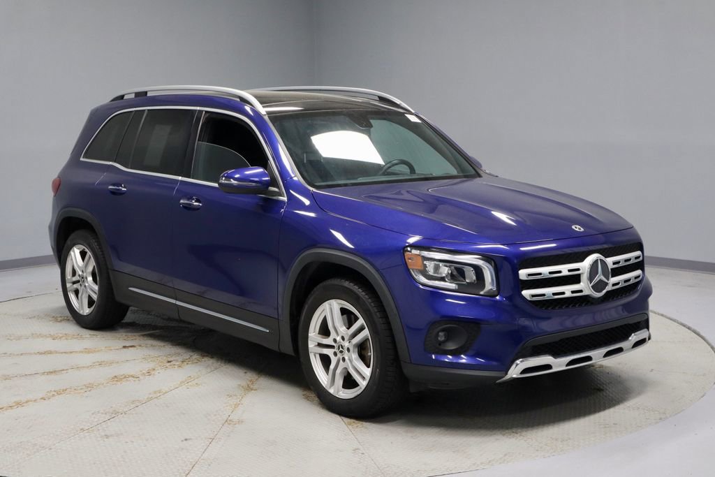 Used 2021 Mercedes-Benz GLB 250 4MATIC image 1