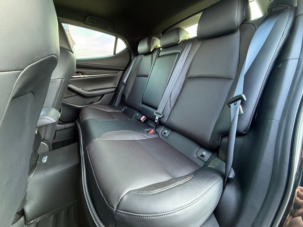 Used 2024 MAZDA MAZDA3 Hatchback w/Premium Plus Pkg image 24