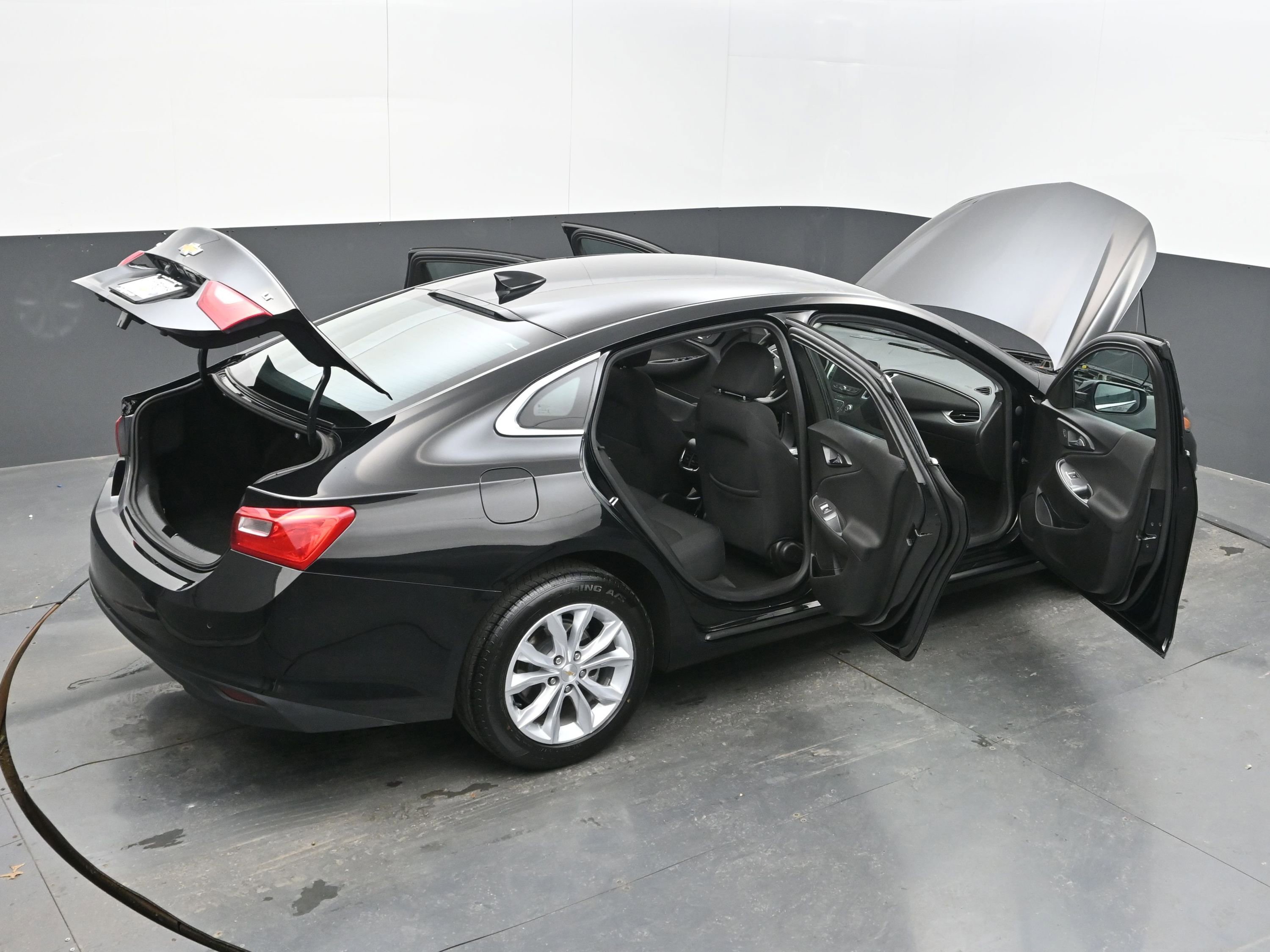 Used 2024 Chevrolet Malibu LT image 44