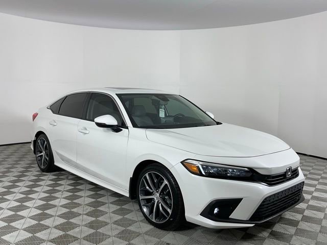 Used 2024 Honda Civic Touring image 3
