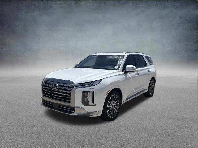 Used 2023 Hyundai Palisade Calligraphy FWD image 3
