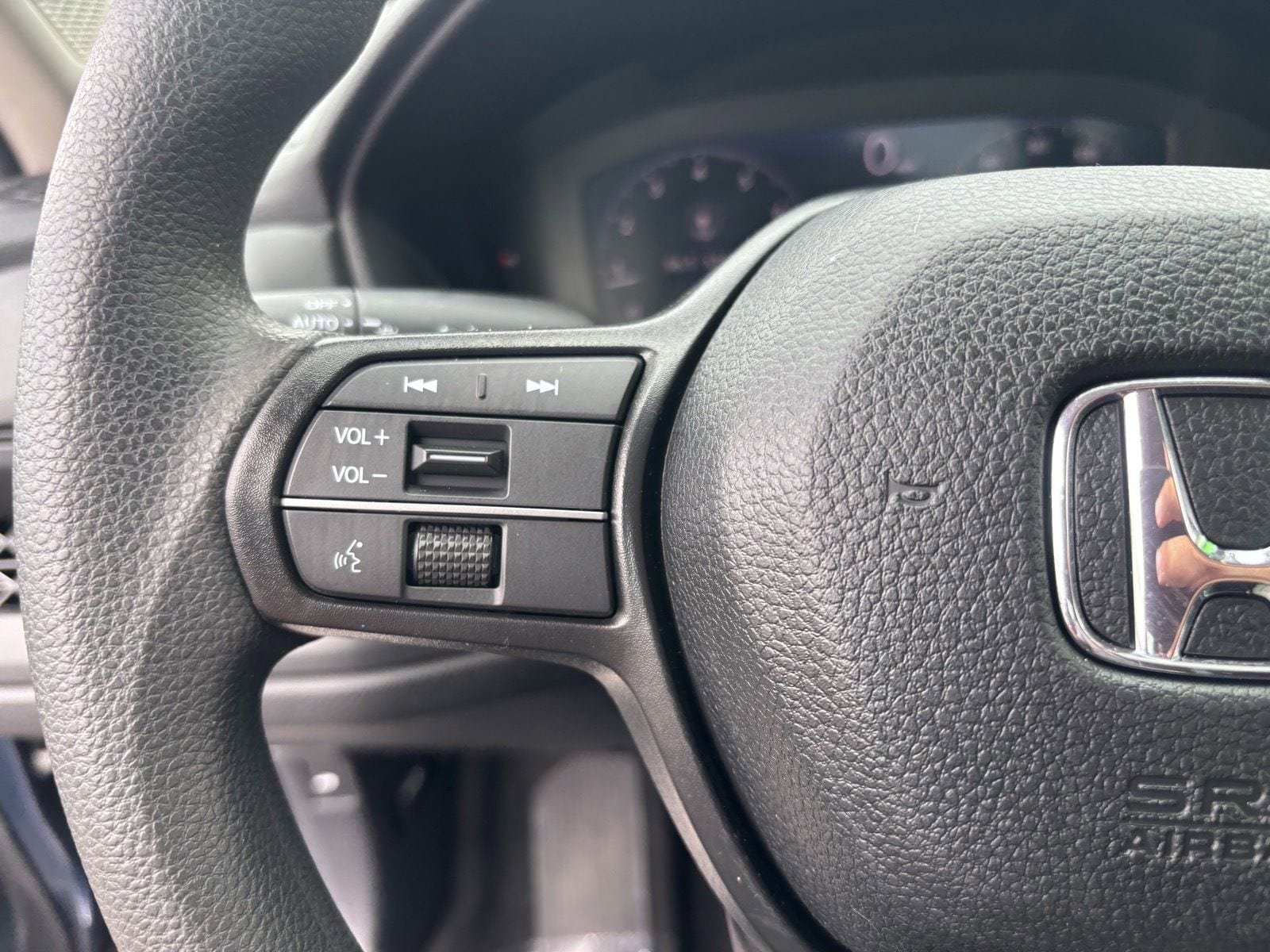 Certified 2024 Honda Accord EX image 30