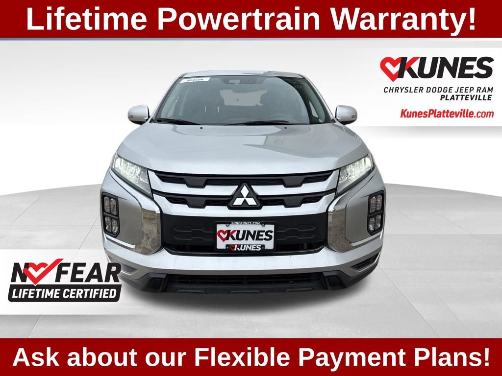 Used 2022 Mitsubishi Outlander Sport SE FWD image 3