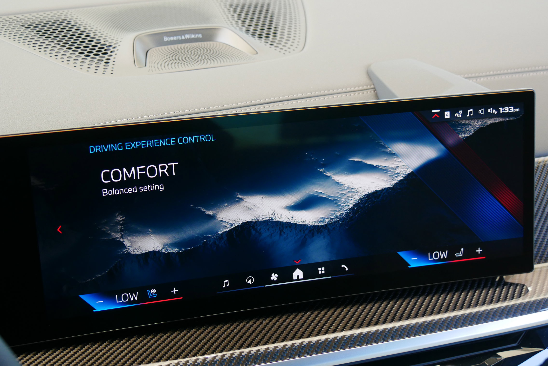 New 2026 BMW X7 M60i image 35