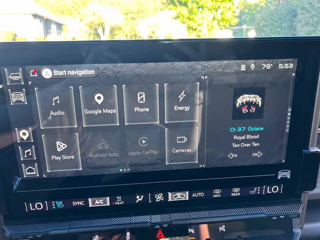 Used 2025 GMC Hummer EV 2X w/ LPO, Sport Package AWD/4WD image 38