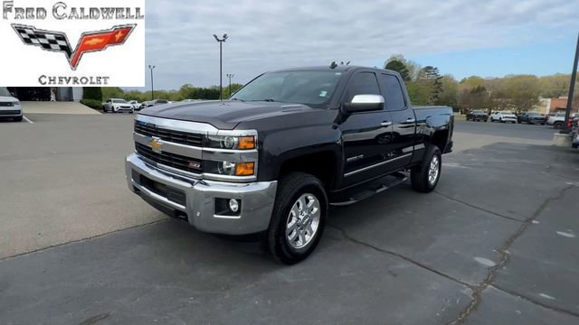 Used 2015 Chevrolet Silverado 2500 LTZ image 4
