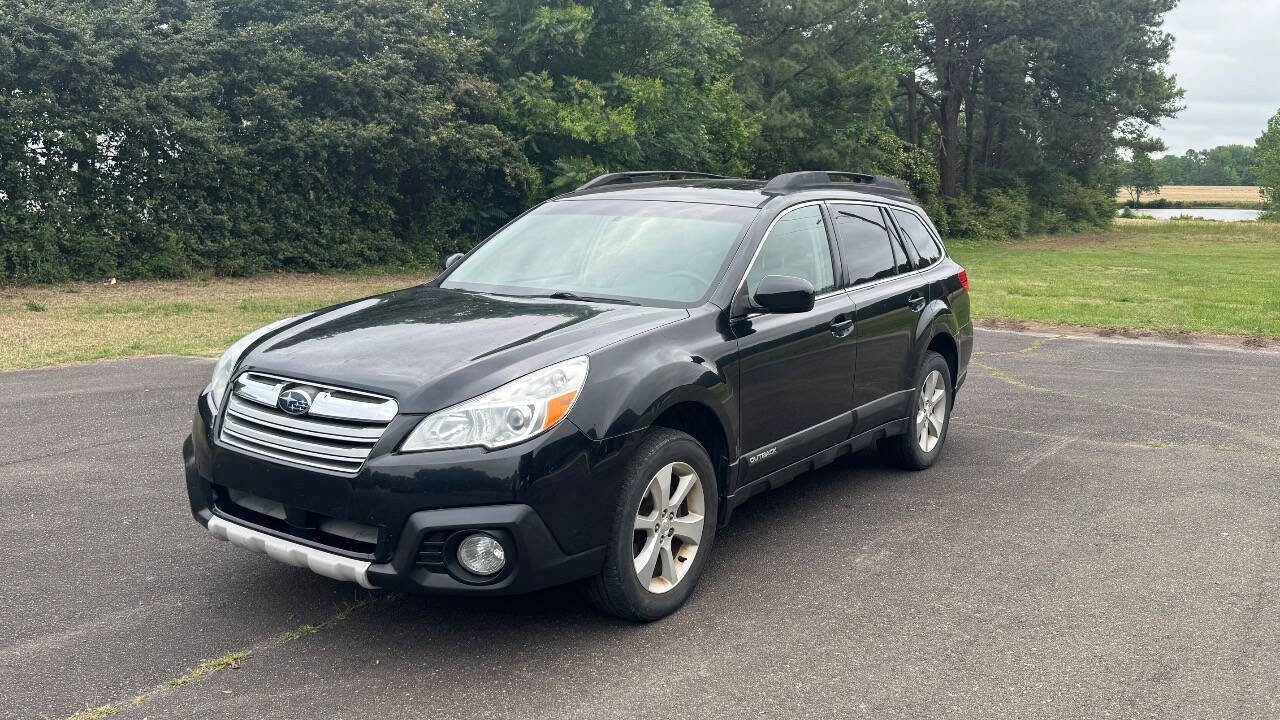 Used 2013 Subaru Outback 2.5i Limited AWD/4WD image 4