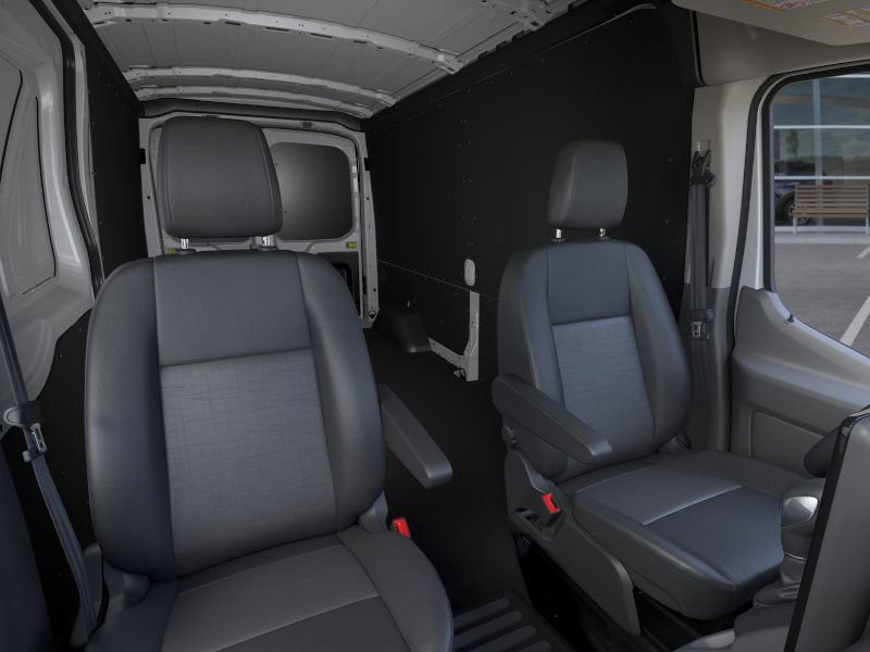 New 2026 Ford Transit 250 148 Medium Roof w/ Load Area Protection Package RWD image 11