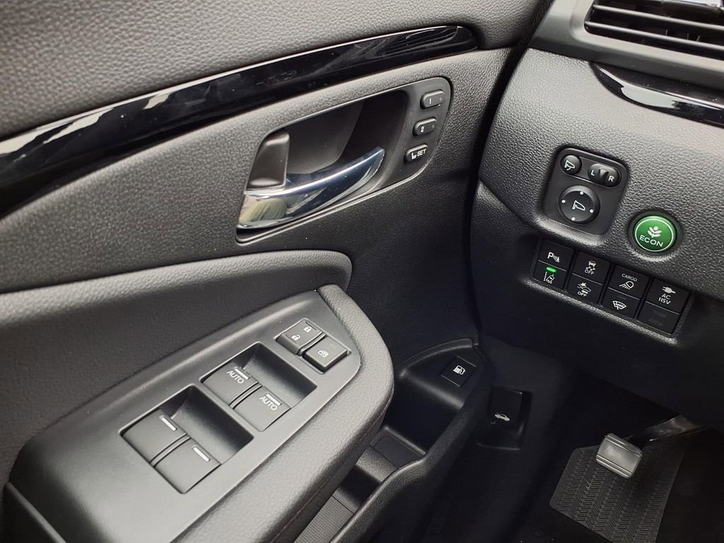 New 2026 Honda Ridgeline Black Edition image 23