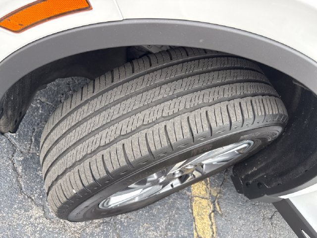 Used 2023 Lincoln Corsair AWD w/ Equipment Group 101A image 30