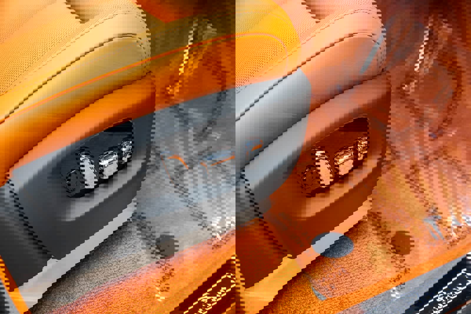 New 2026 Rolls-Royce Cullinan Black Badge image 40