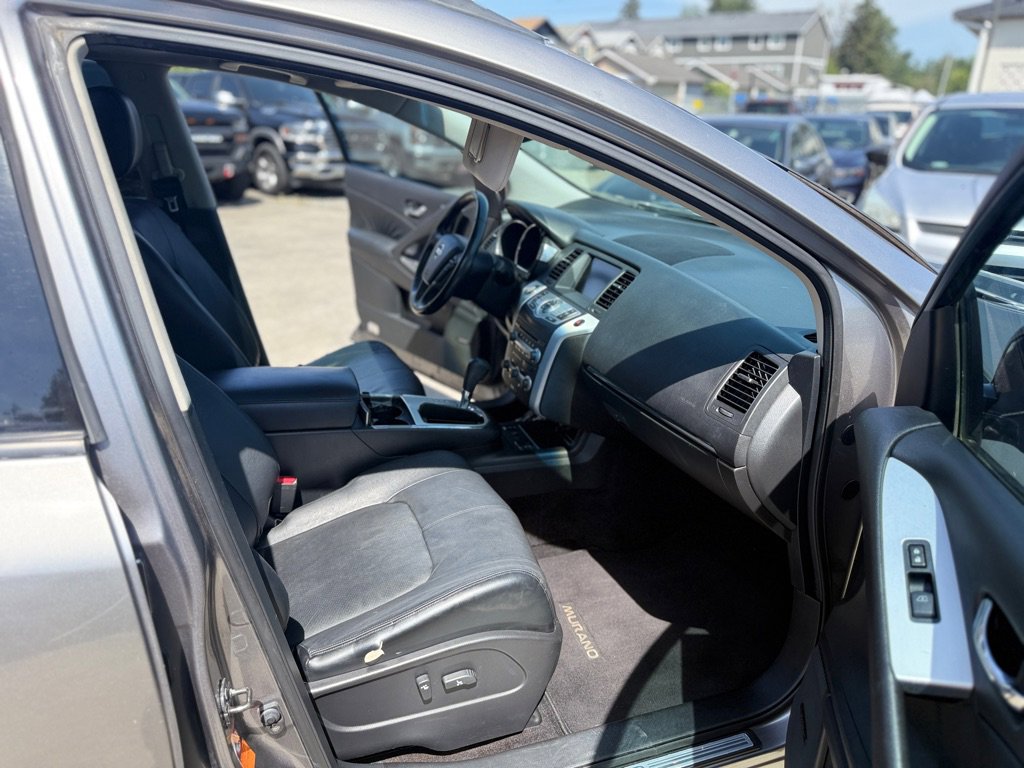 Used 2009 Nissan Murano SL w/ Technology Pkg FWD image 18