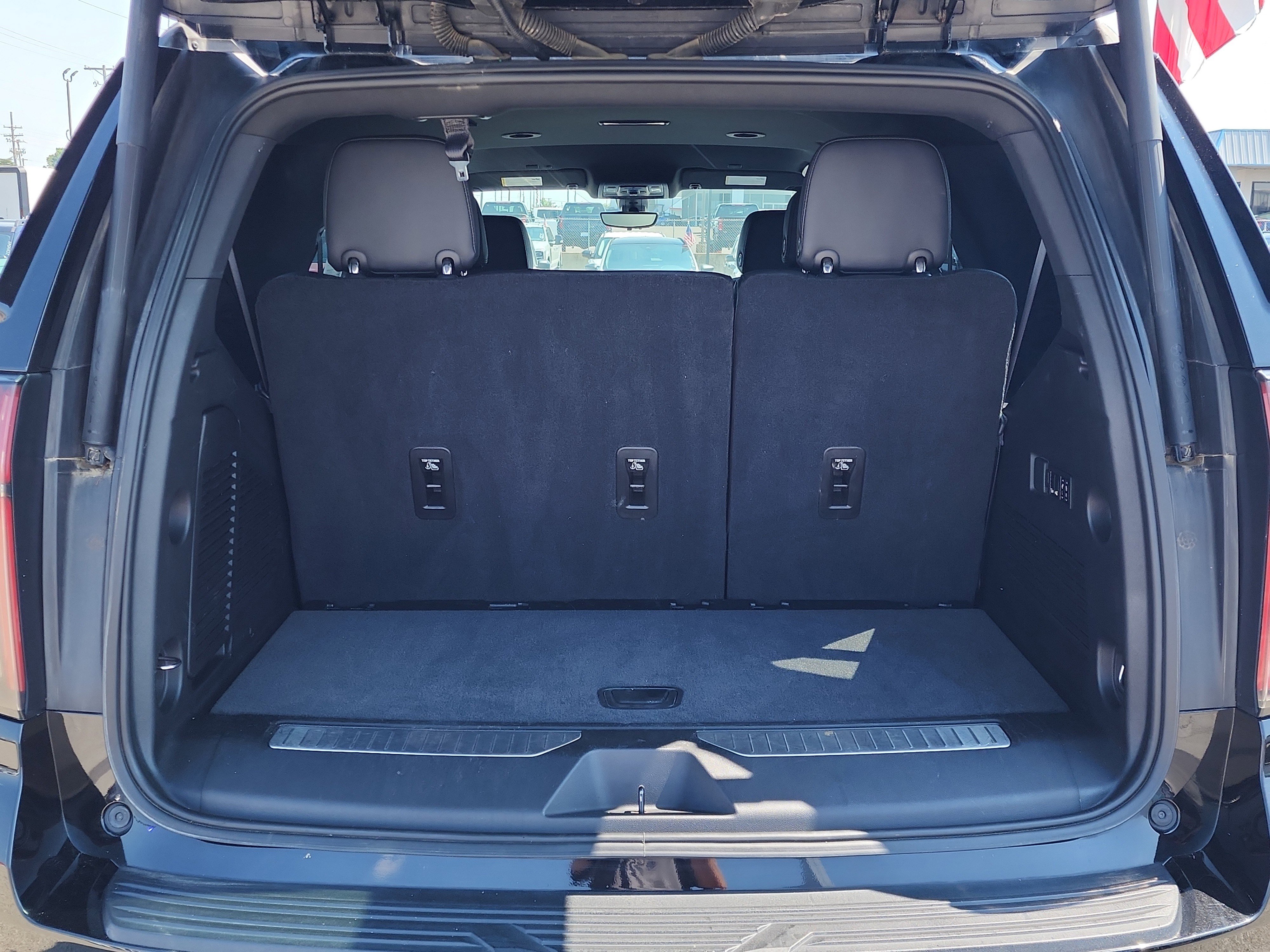 Used 2021 Chevrolet Tahoe High Country image 15