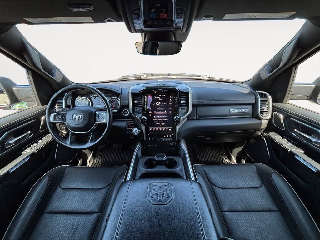 Used 2019 RAM 1500 Laramie AWD/4WD image 11