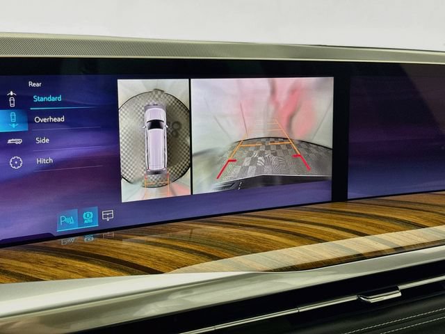 Used 2026 Cadillac Escalade ESV Platinum Sport w/ LPO, Floor Liner Package AWD/4WD image 14