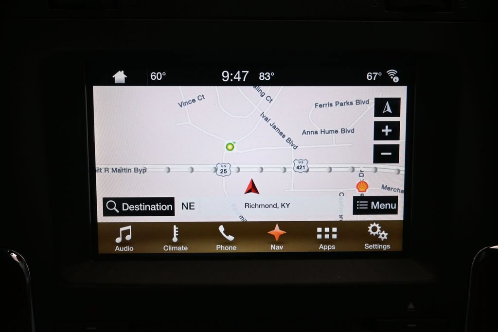 Used 2016 Lincoln Navigator Select AWD/4WD image 18
