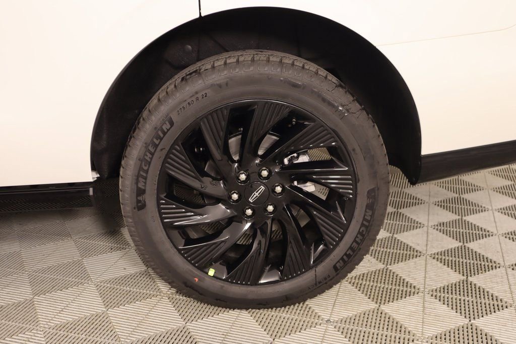 New 2025 Lincoln Navigator Reserve w/ Jet Appearance Package image 20