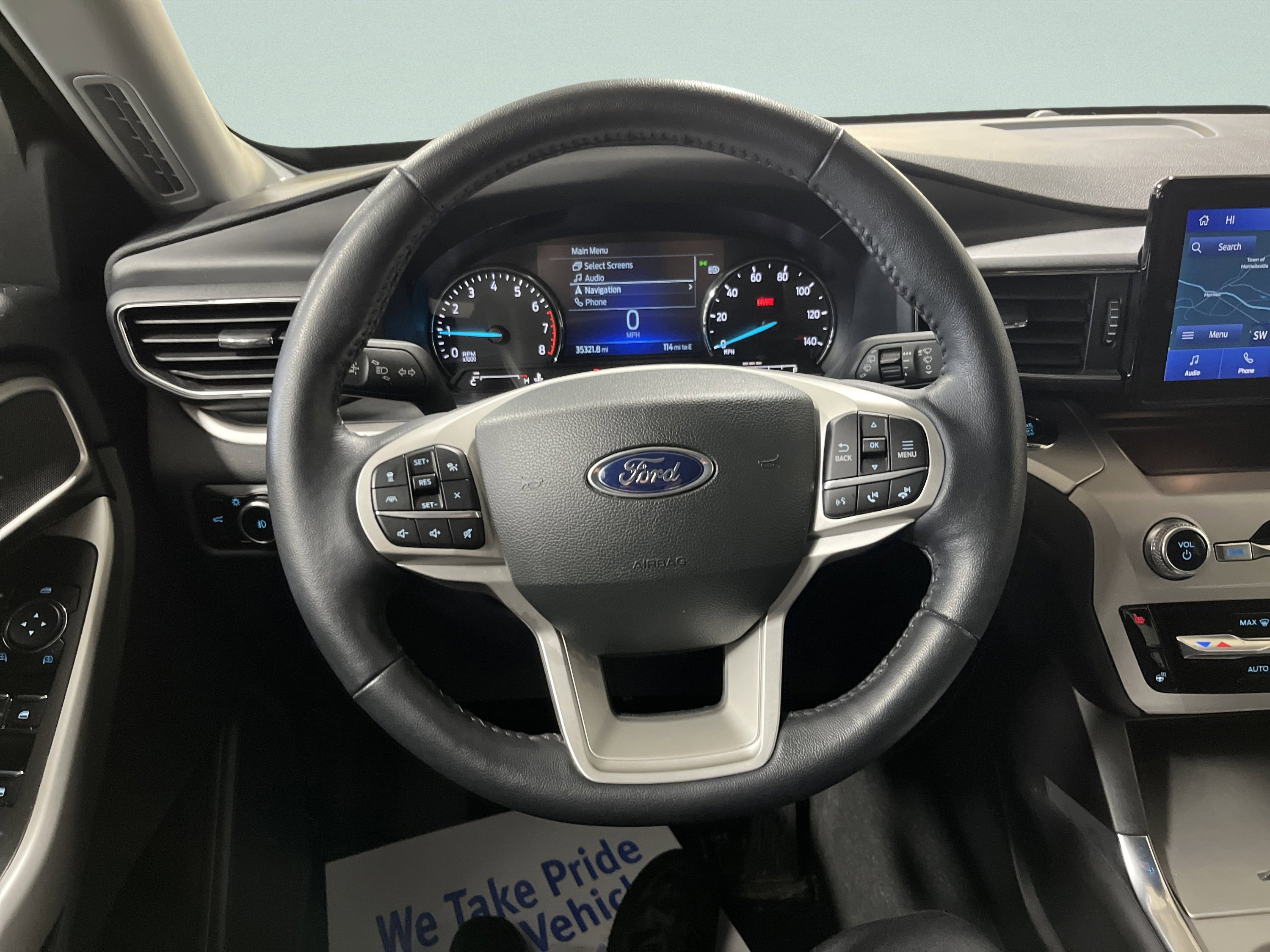 Used 2023 Ford Explorer XLT w/ Equipment Group 202A AWD/4WD image 10