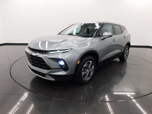 Used 2023 Chevrolet Blazer LT image 4