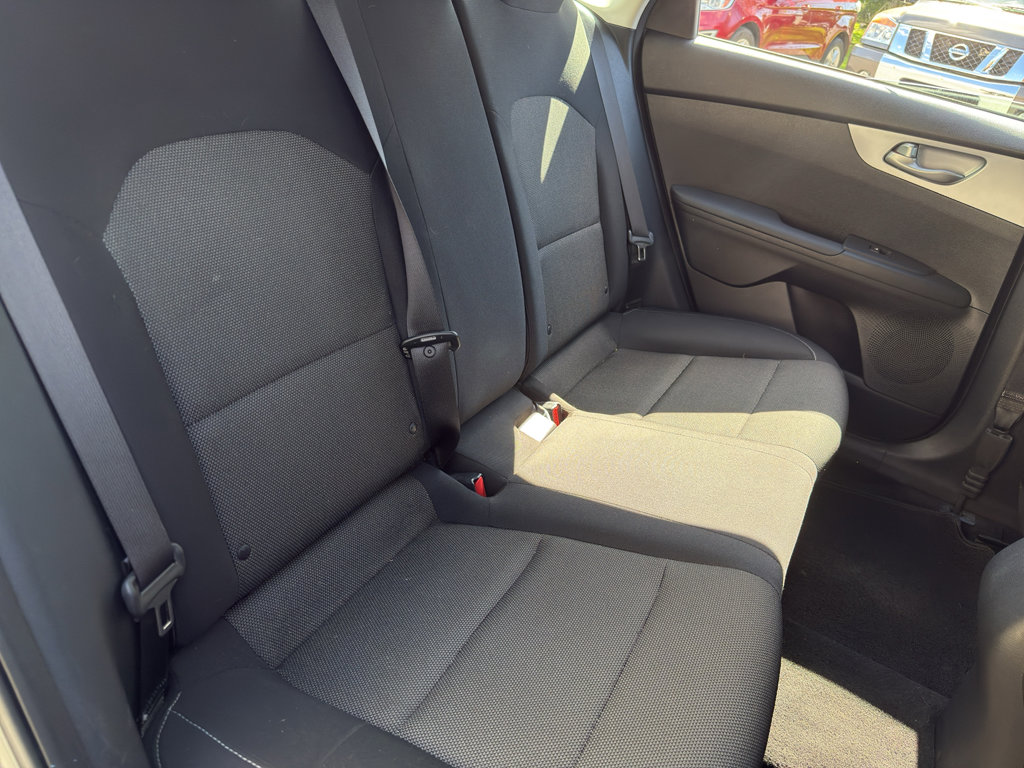 Used 2023 Kia Forte LXS w/ LXS Technology Package FWD image 27