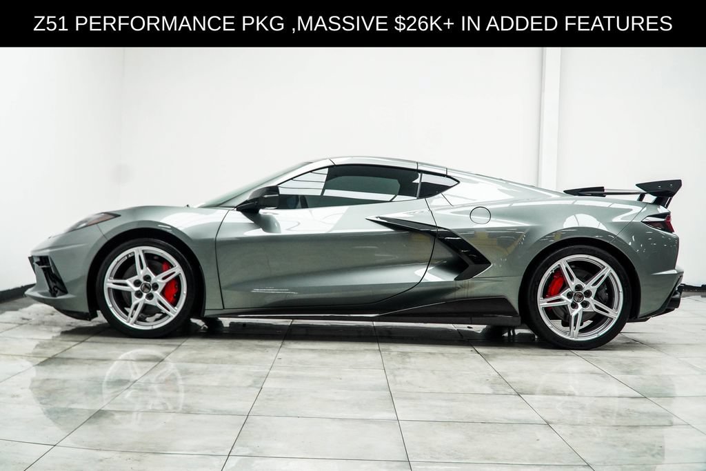 Used 2022 Chevrolet Corvette Stingray Premium Cpe w/ Z51 Performance Package RWD image 12