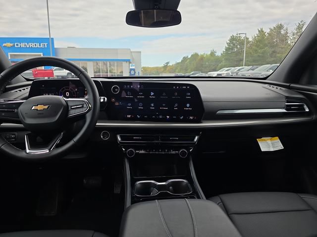 Used 2026 Chevrolet Traverse LT AWD/4WD image 13