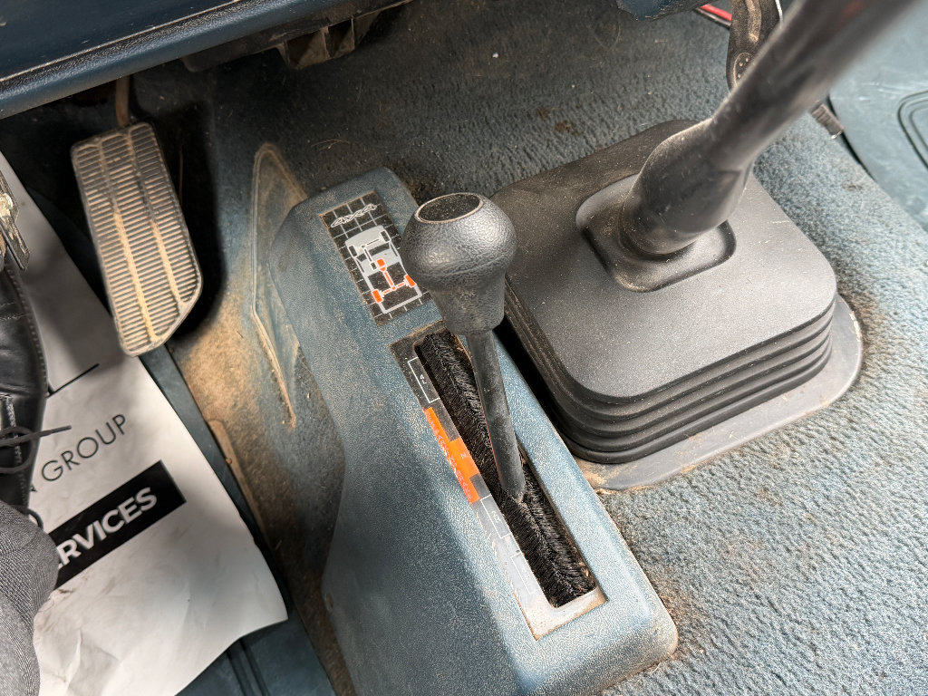 Used 1994 Chevrolet Silverado 2500 4x4 Extended Cab image 8