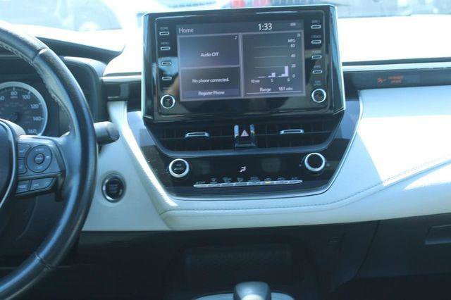 Certified 2020 Toyota Corolla SE w/ SE Premium Package FWD image 13
