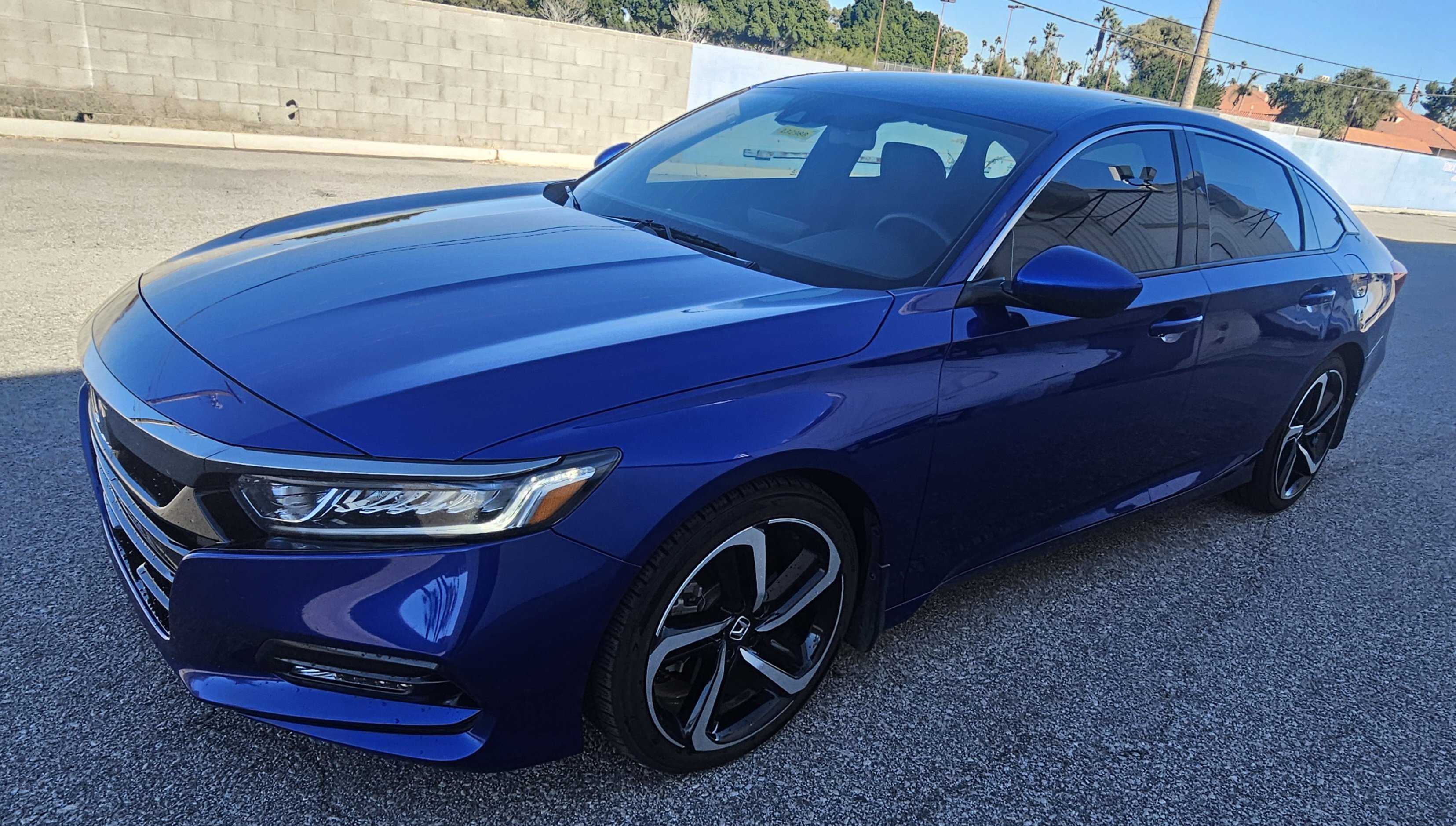 Used 2018 Honda Accord Sport image 1