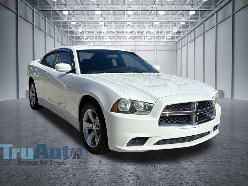 Used 2014 Dodge Charger SE w/ Sport Appearance Group