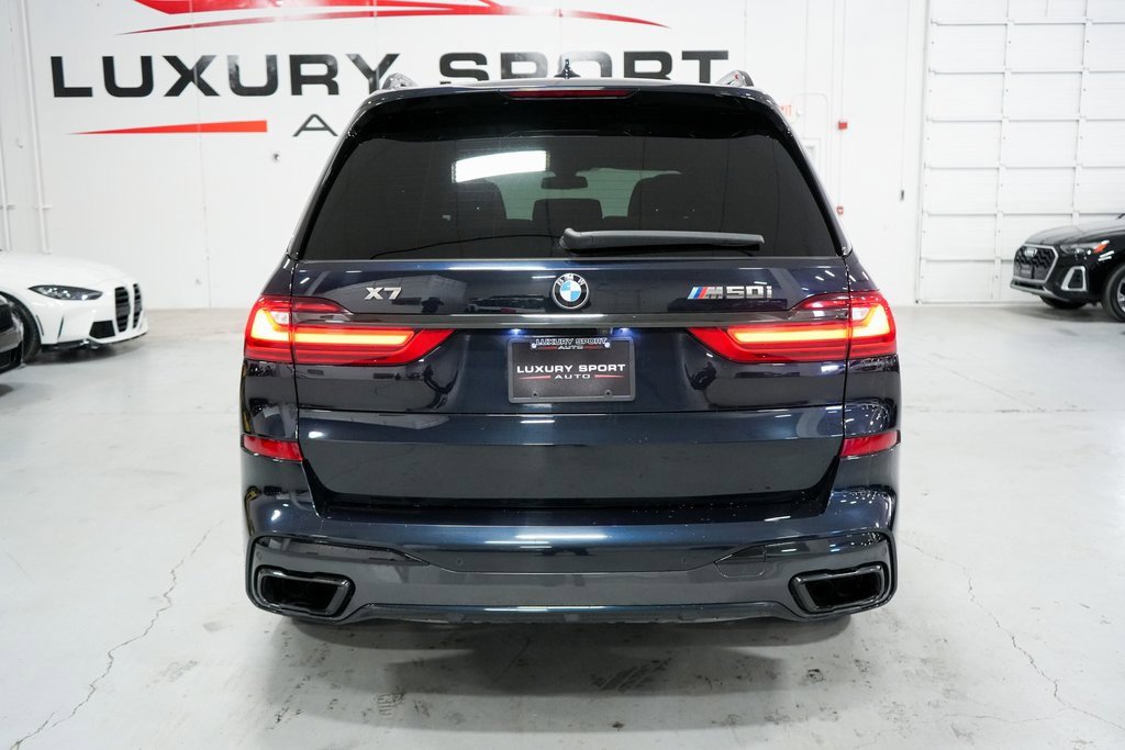 Used 2022 BMW X7 M50i w/ Dynamic Handling Package image 5