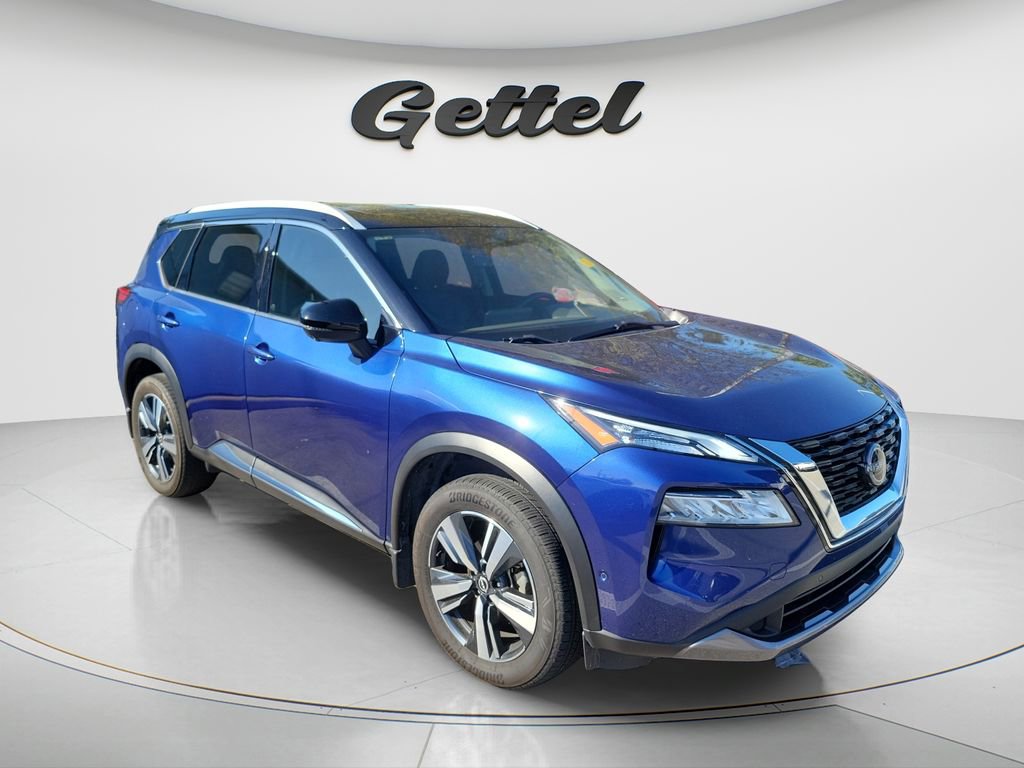 Used 2023 Nissan Rogue SL w/ SL Premium Package image 4