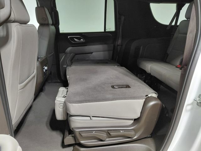 Certified 2024 GMC Yukon XL SLT AWD/4WD image 47