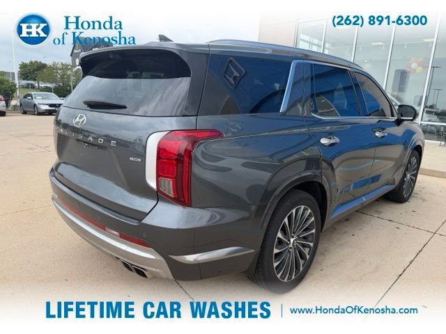 Used 2023 Hyundai Palisade Calligraphy AWD/4WD image 2
