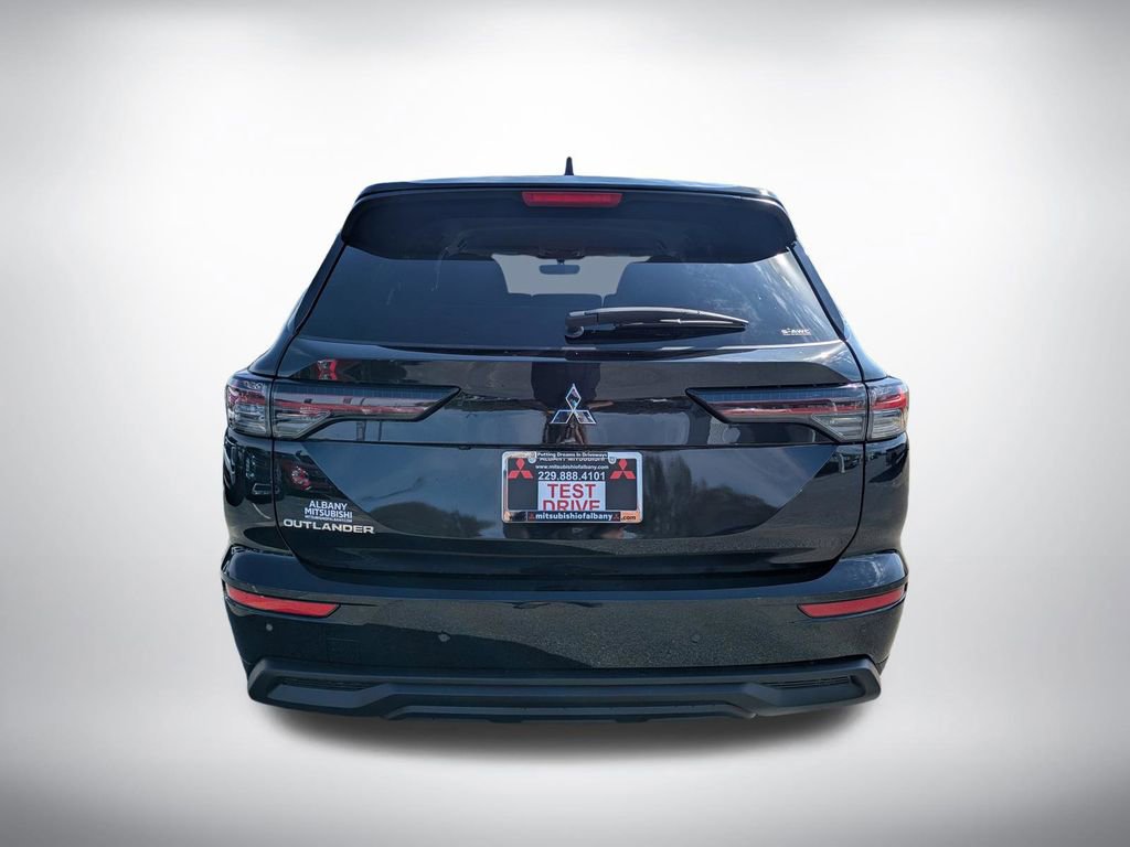 New 2026 Mitsubishi Outlander ES AWD/4WD image 4