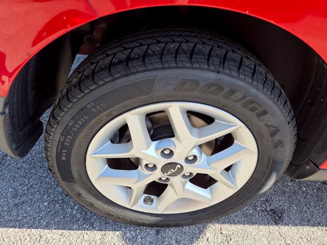 Used 2022 Kia Soul LX w/ Technology Package FWD image 17